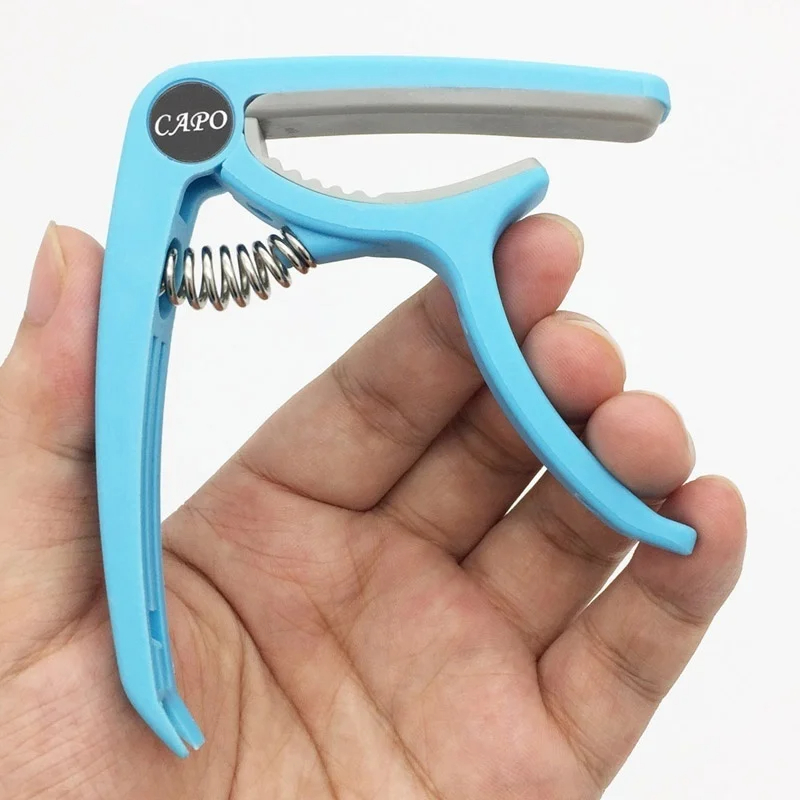 Capodastre de guitare en plast - Musical Instrument Names avis et prix
